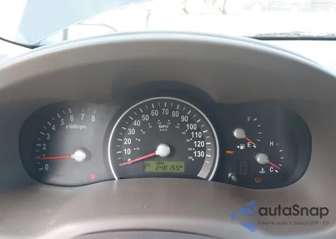 2006 Kia Sedona Ex/Lx from USA, damaged, VIN KNDMB233466029228